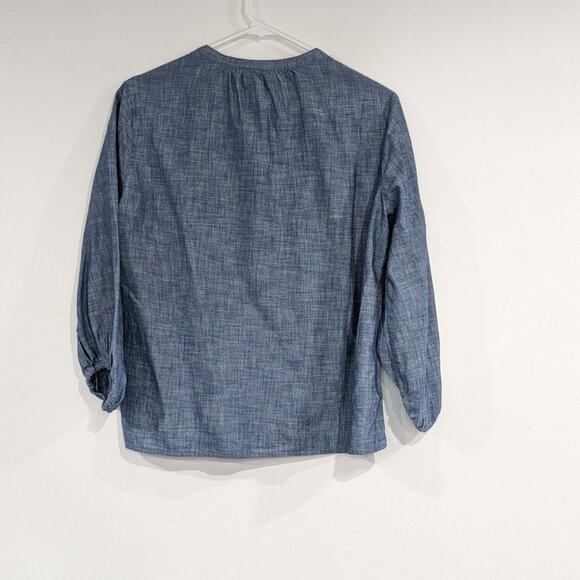 *3/$10* Gap 3/4 Sleeve Chambray Easy Popover Blouse Blue Size XS - Picture 2 of 3